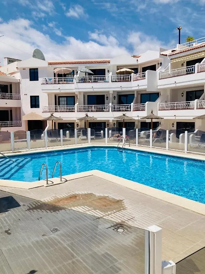 Apartment With Terrace And Pool, Los Cristianos Spanien